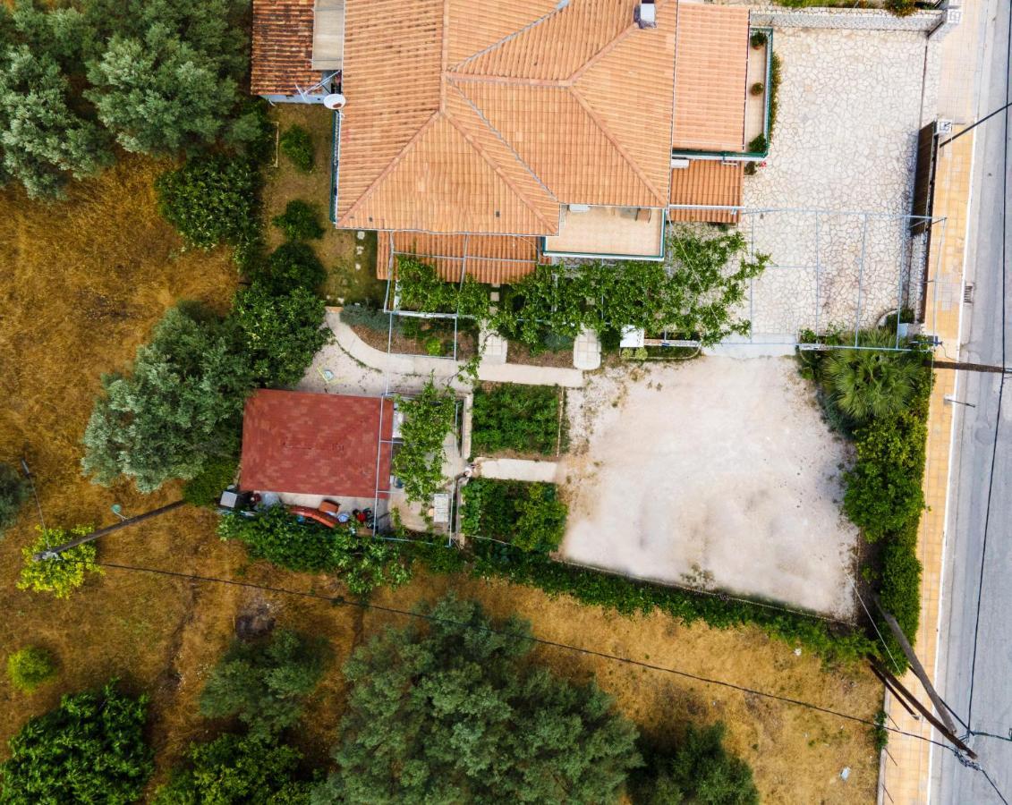Dionysia Rooms Lefkada City Ngoại thất bức ảnh